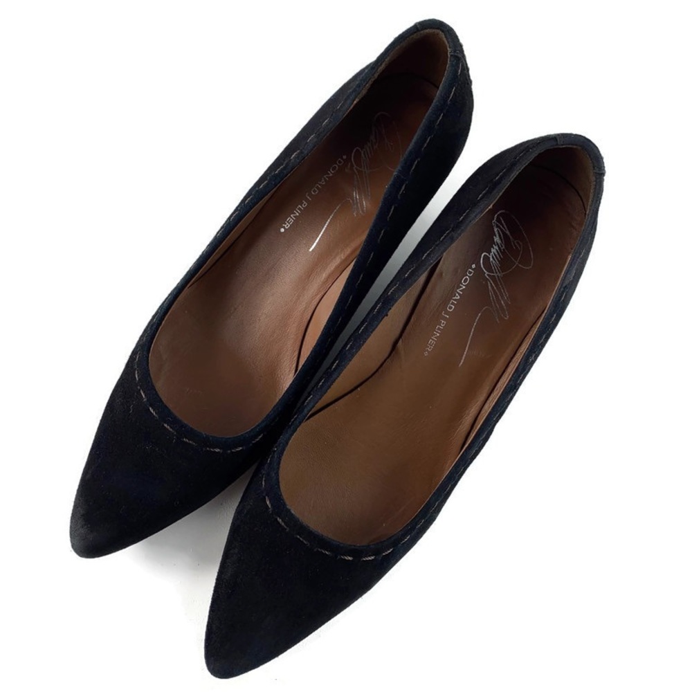 Donald J. Pliner Black Wedges